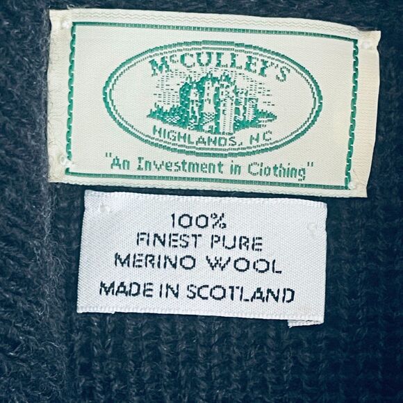 McCulley's Pure Merino Wool Vest No Size Tag (XL or XXL?) Navy Full Zip Scotland - Picture 3 of 11